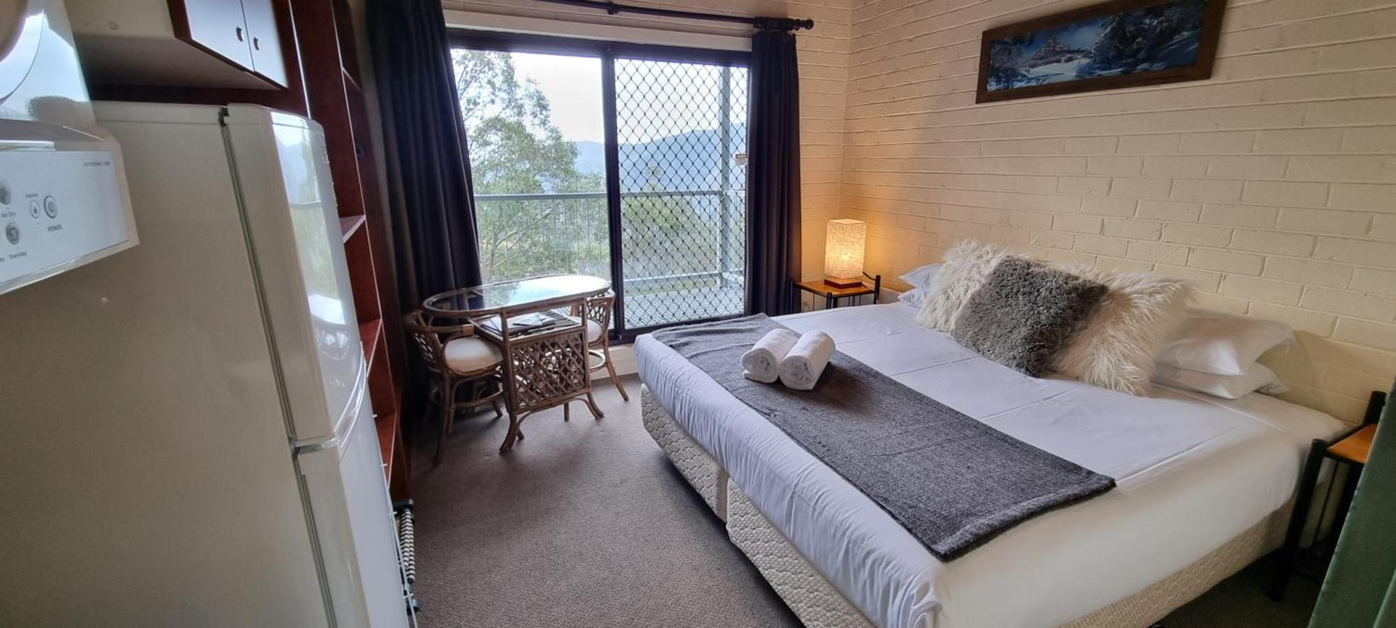 Cedarwood Apartments Falls Creek Esterno foto